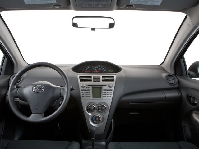 2012 Toyota Yaris Base