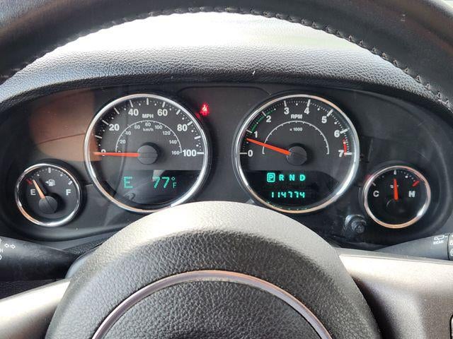 2013 Jeep Wrangler Unlimited Sahara LIFTED