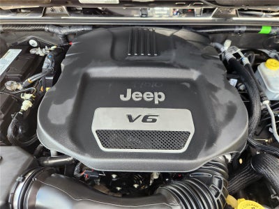 2018 Jeep Wrangler JK Unlimited Sahara