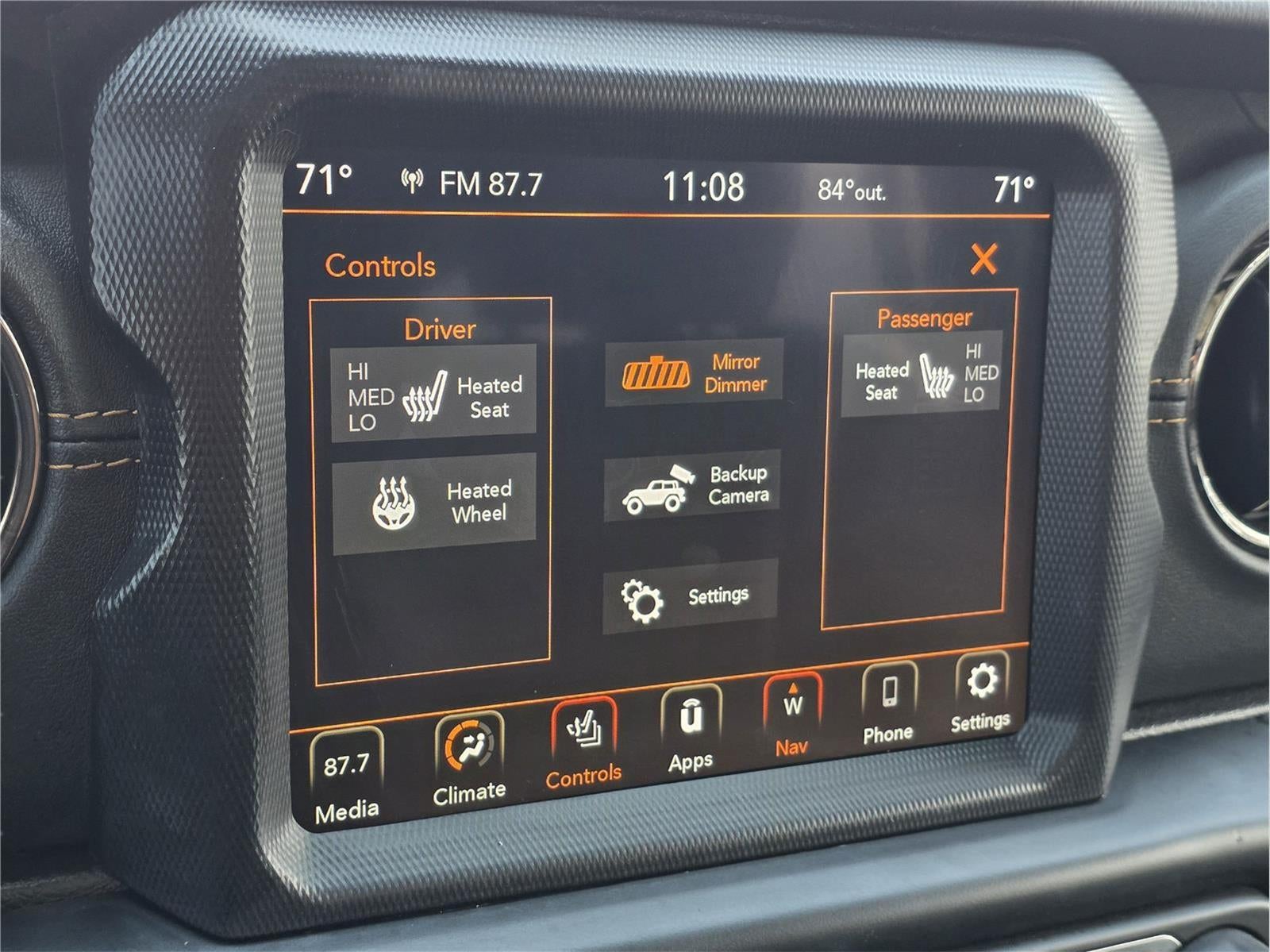 2022 Jeep WRANGLER SAHARA