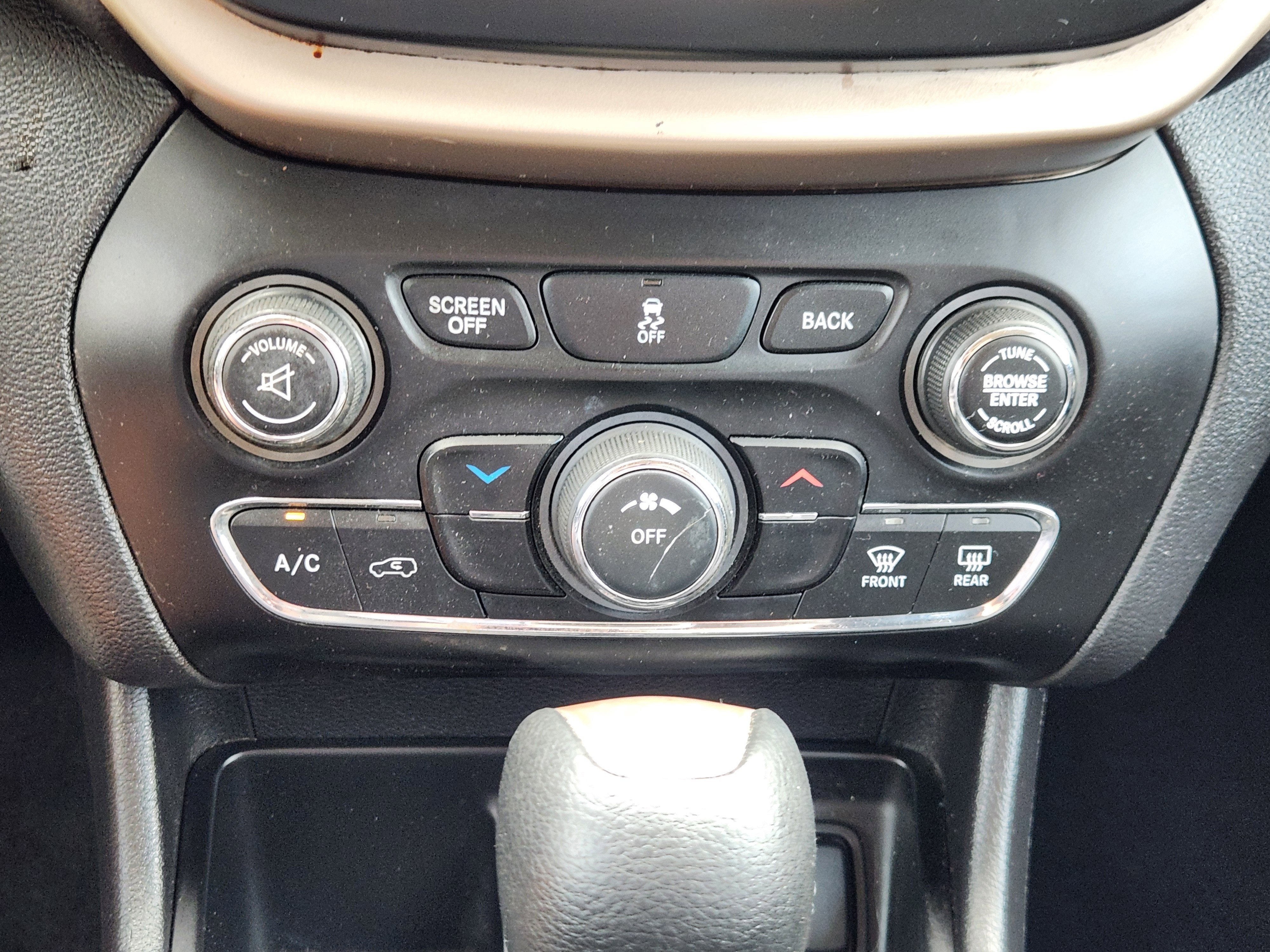 2017 Jeep Cherokee Latitude