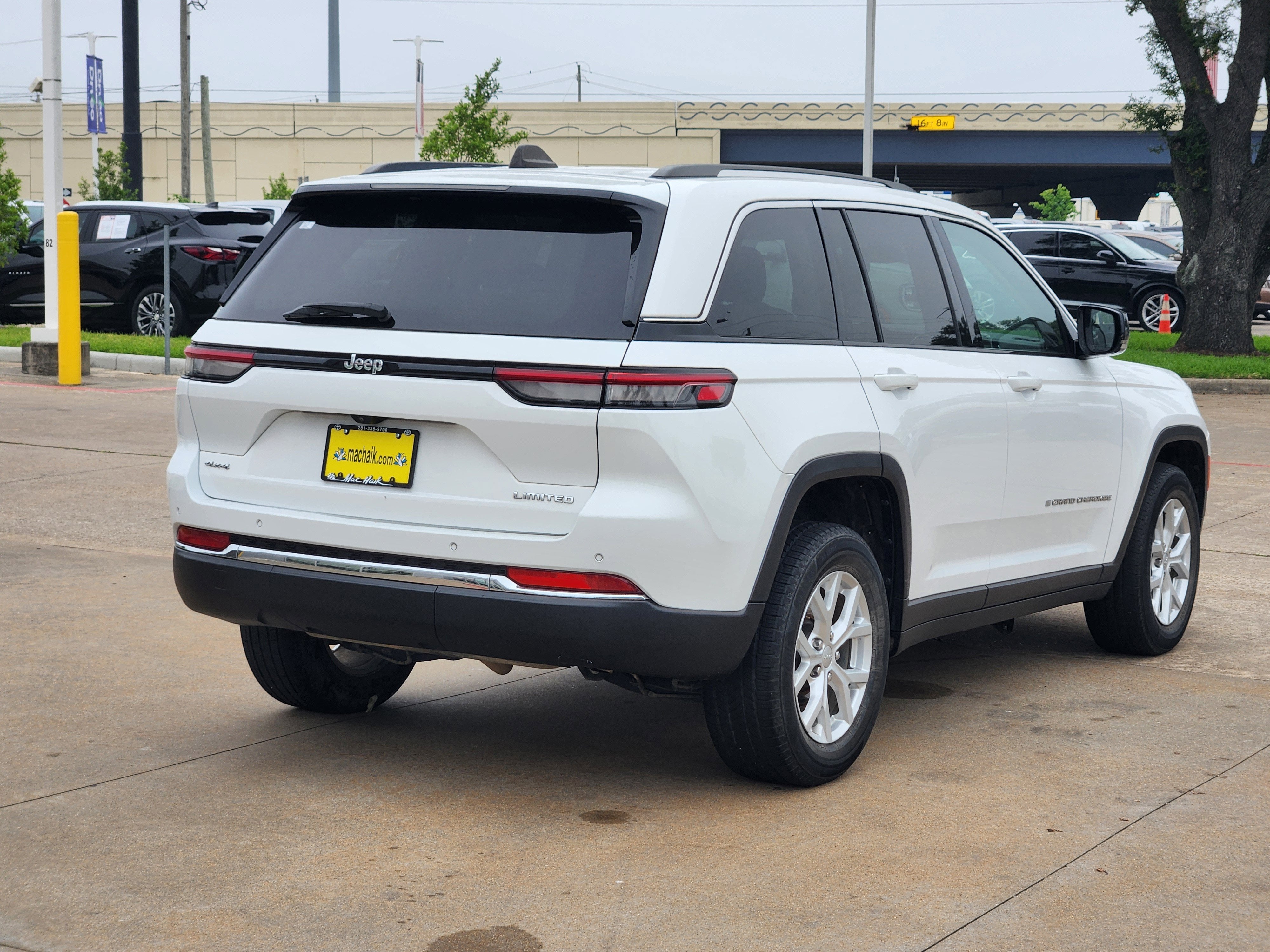 2023 Jeep Grand Cherokee Limited