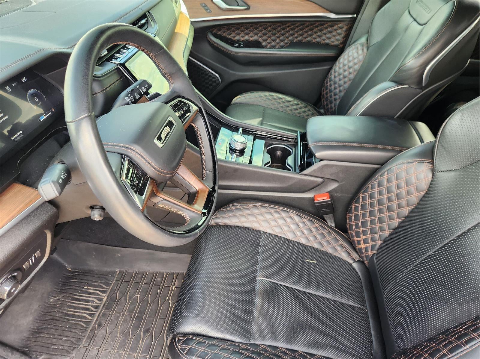 2024 Jeep Grand Cherokee Summit