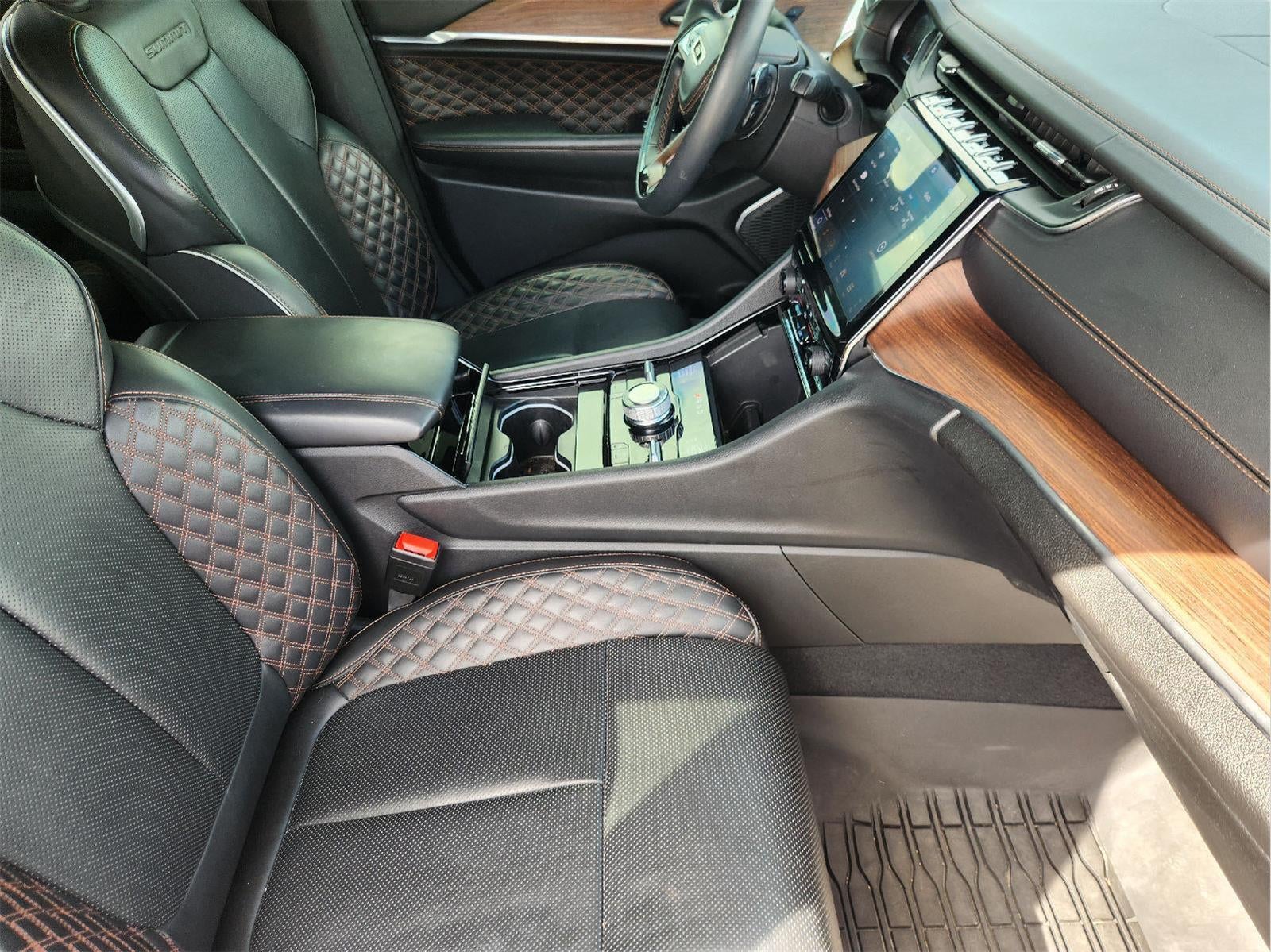 2024 Jeep Grand Cherokee Summit