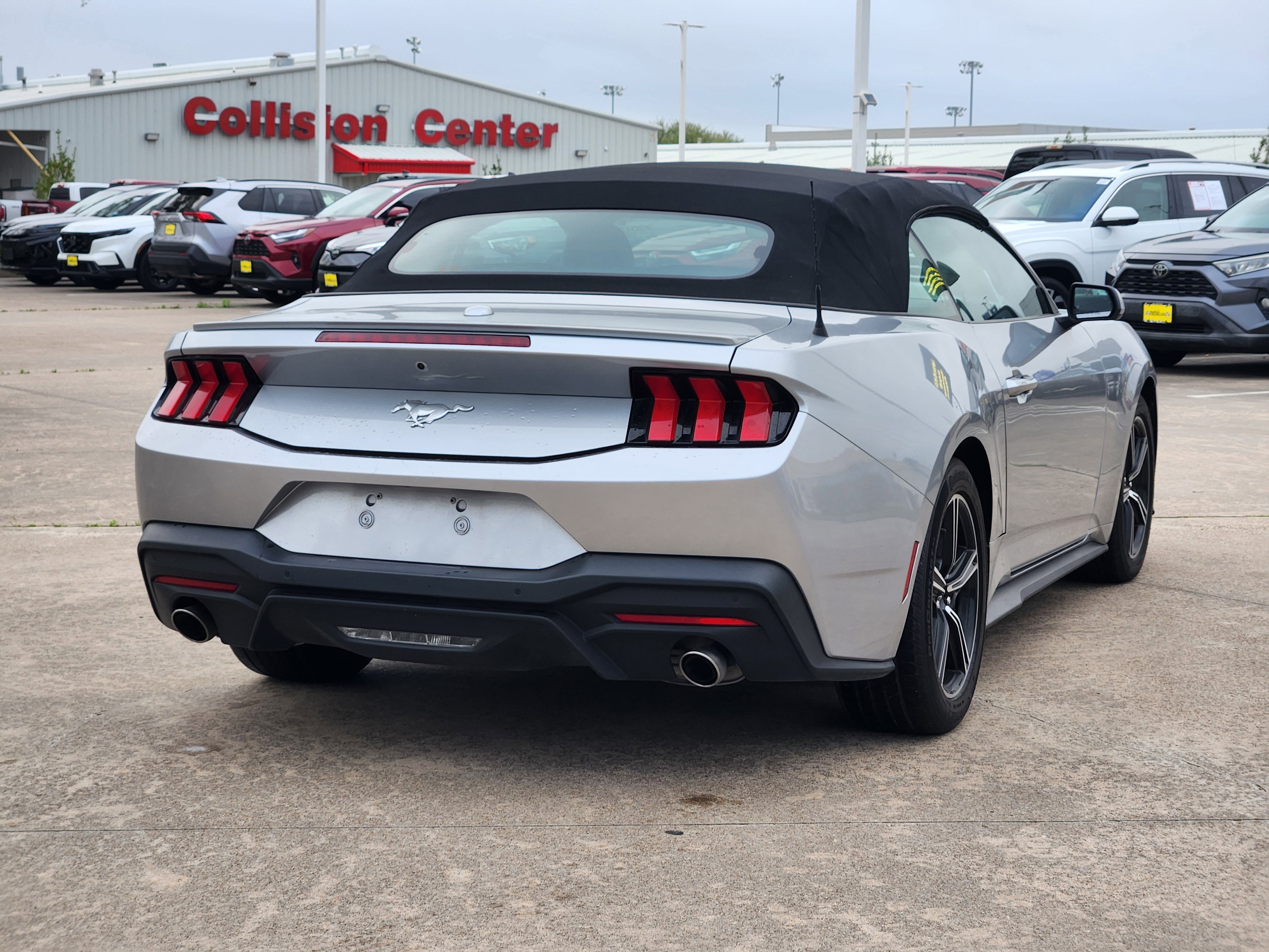 2024 Ford Mustang EcoBoost Premium