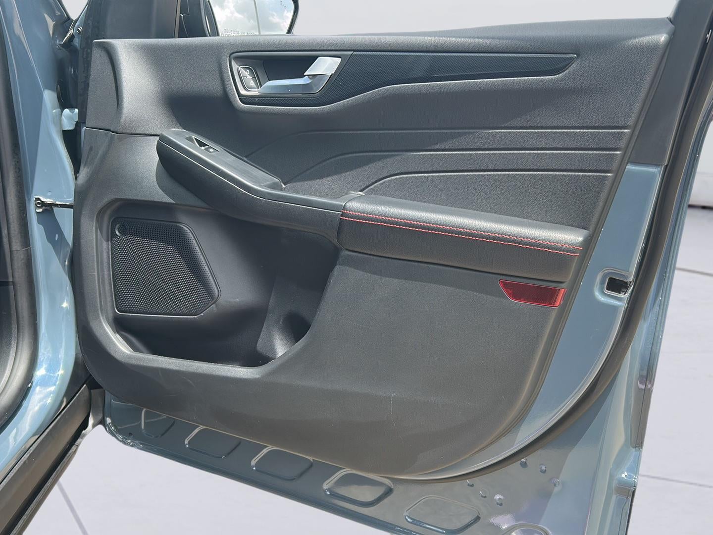 2025 Ford ESCAPE STLINE