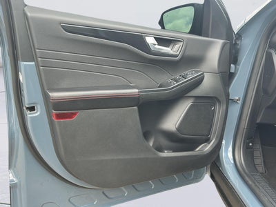 2025 Ford ESCAPE STLINE