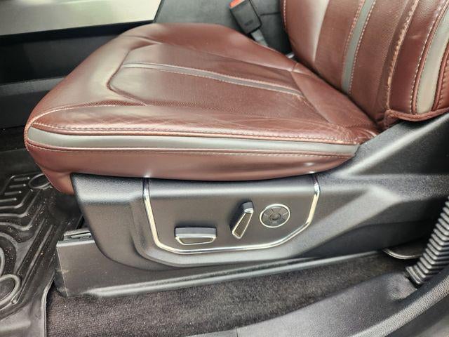 2017 Ford F-150 Platinum