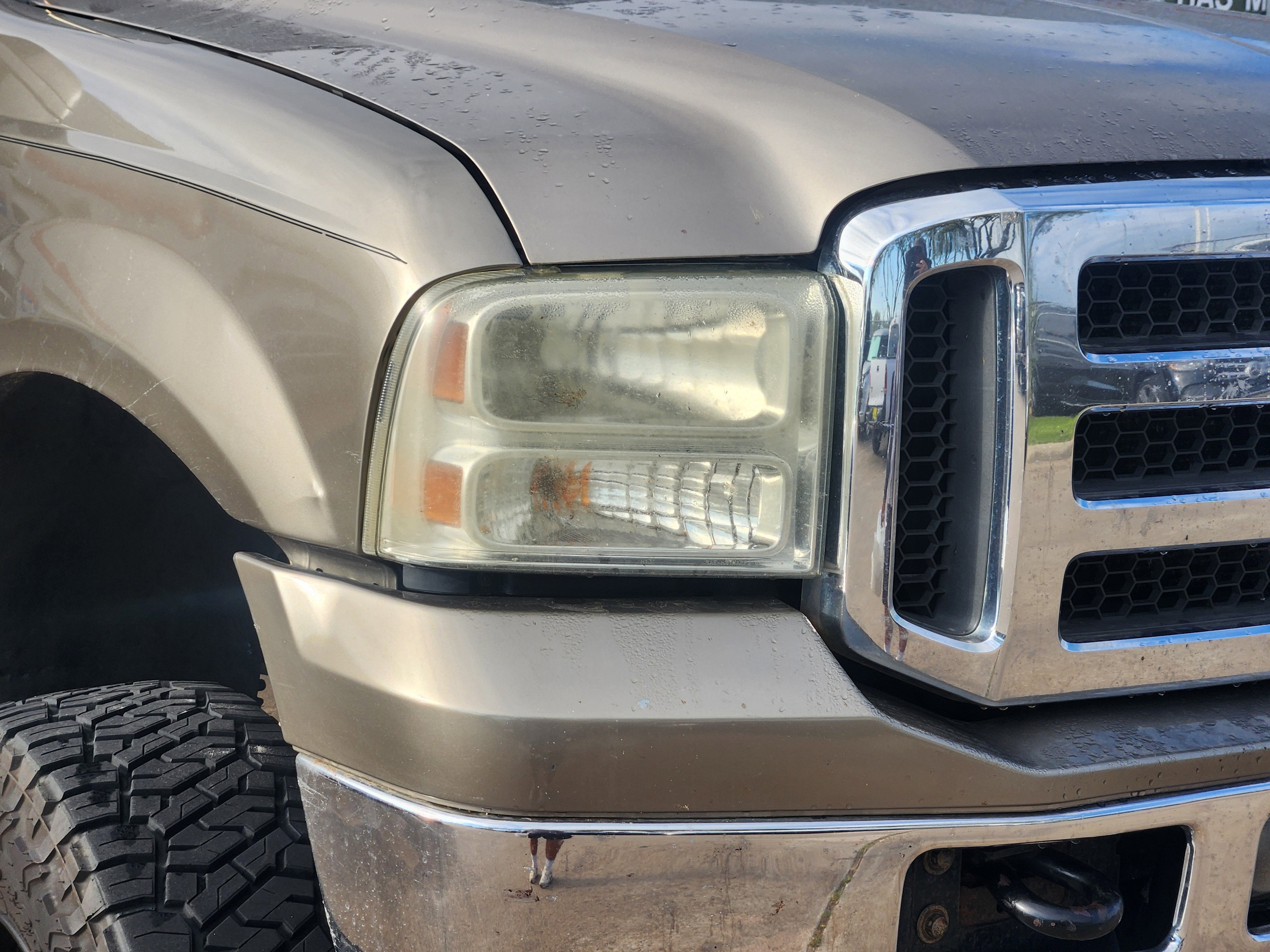 2005 Ford F-250SD Lariat