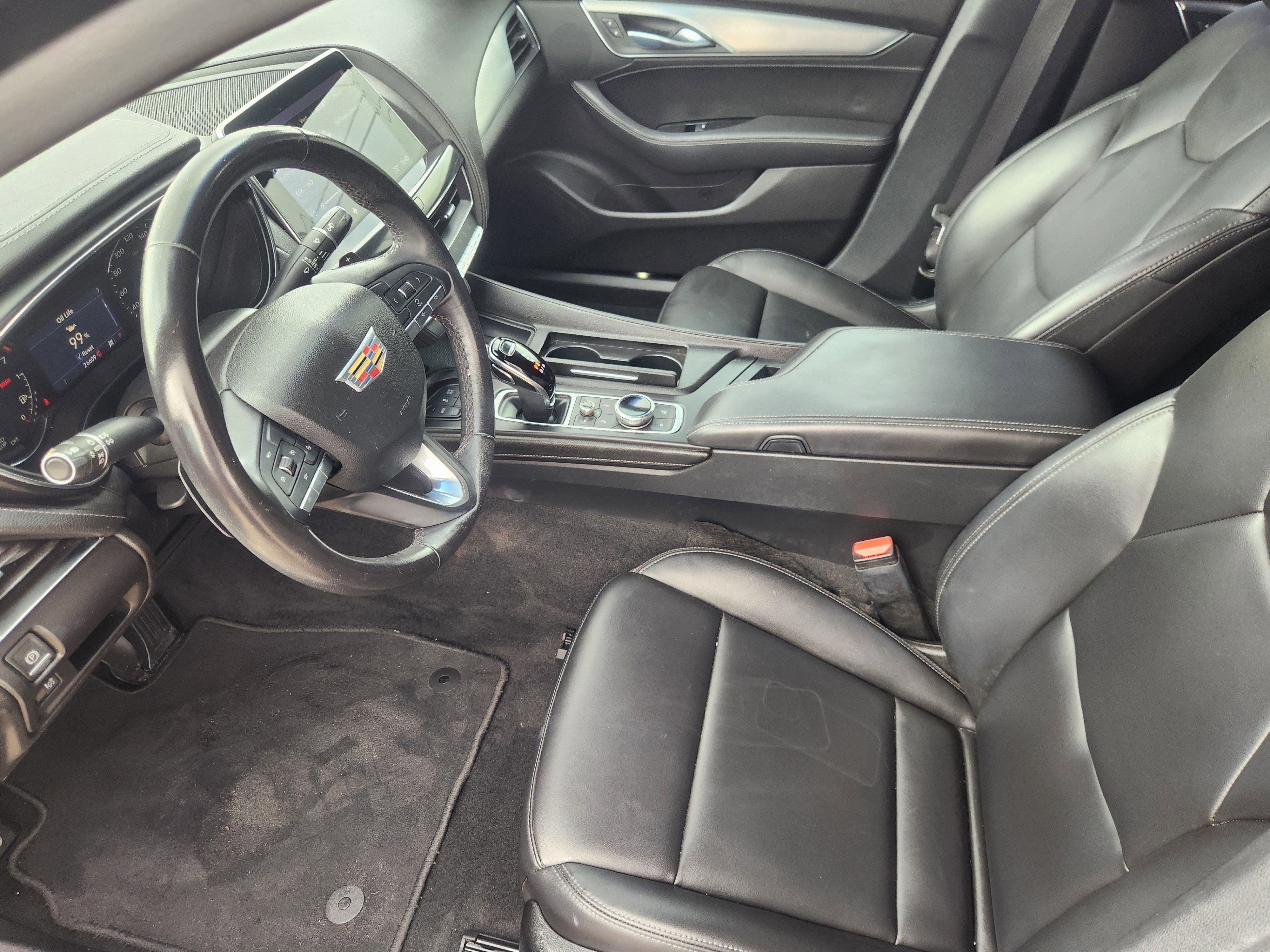 2022 Cadillac CT5 Luxury