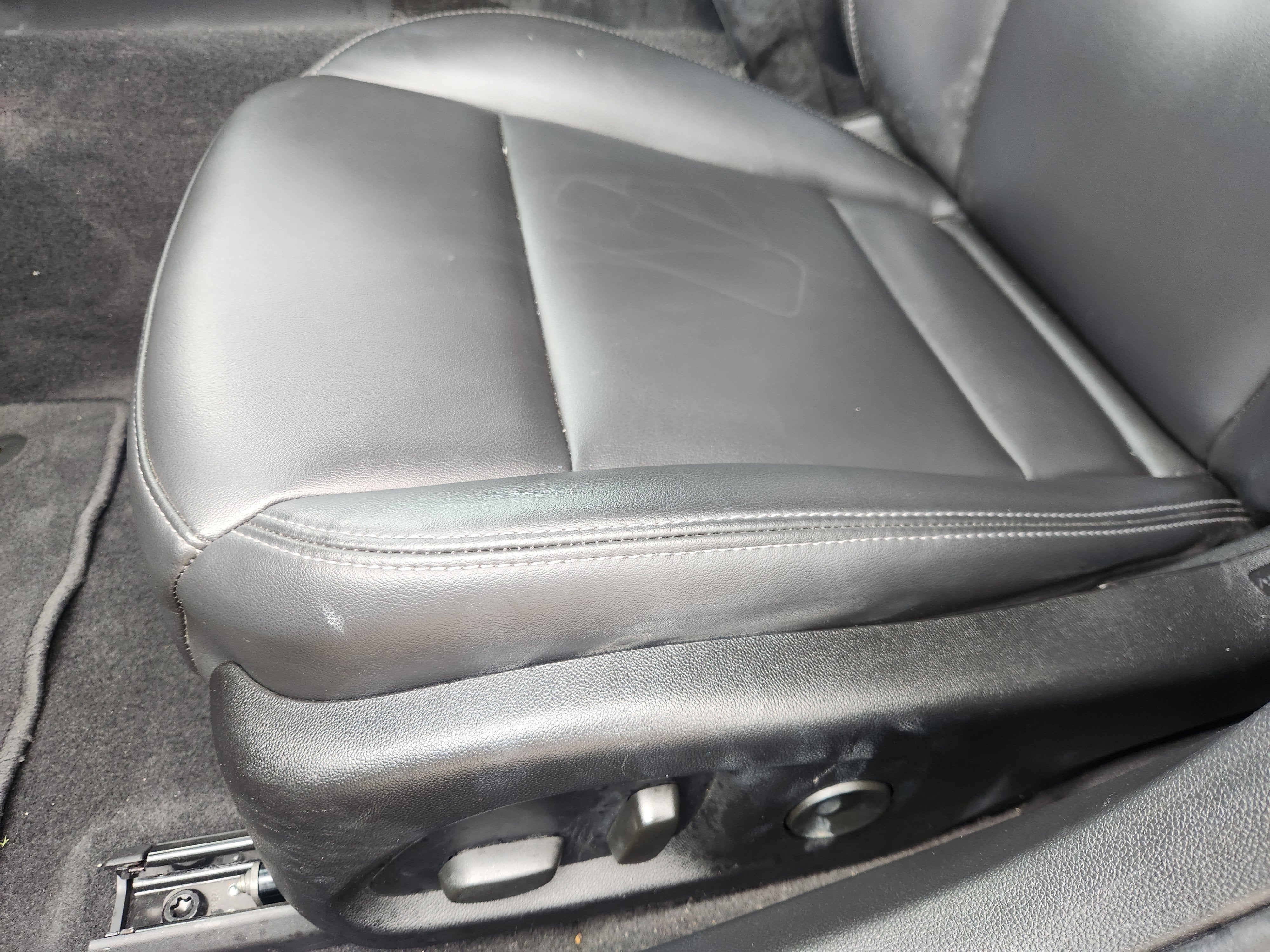 2022 Cadillac CT5 Luxury