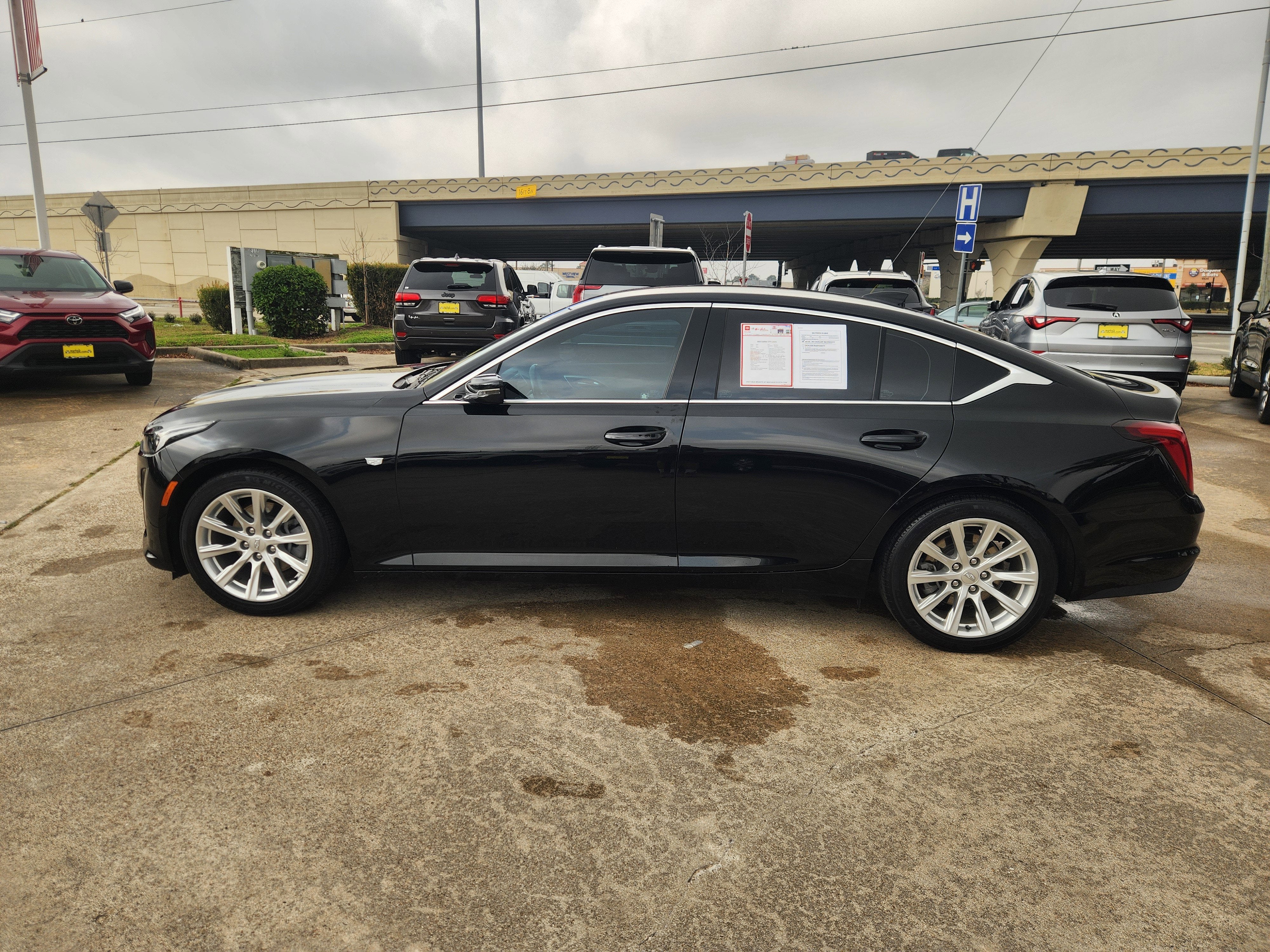 2022 Cadillac CT5 Luxury