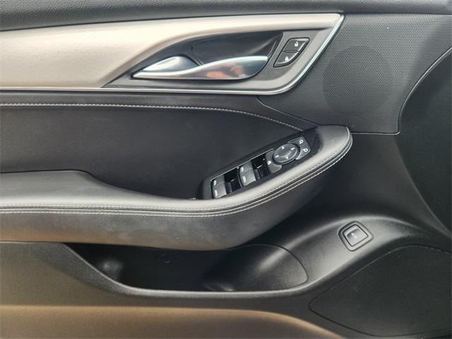 2022 Cadillac CT5 Luxury