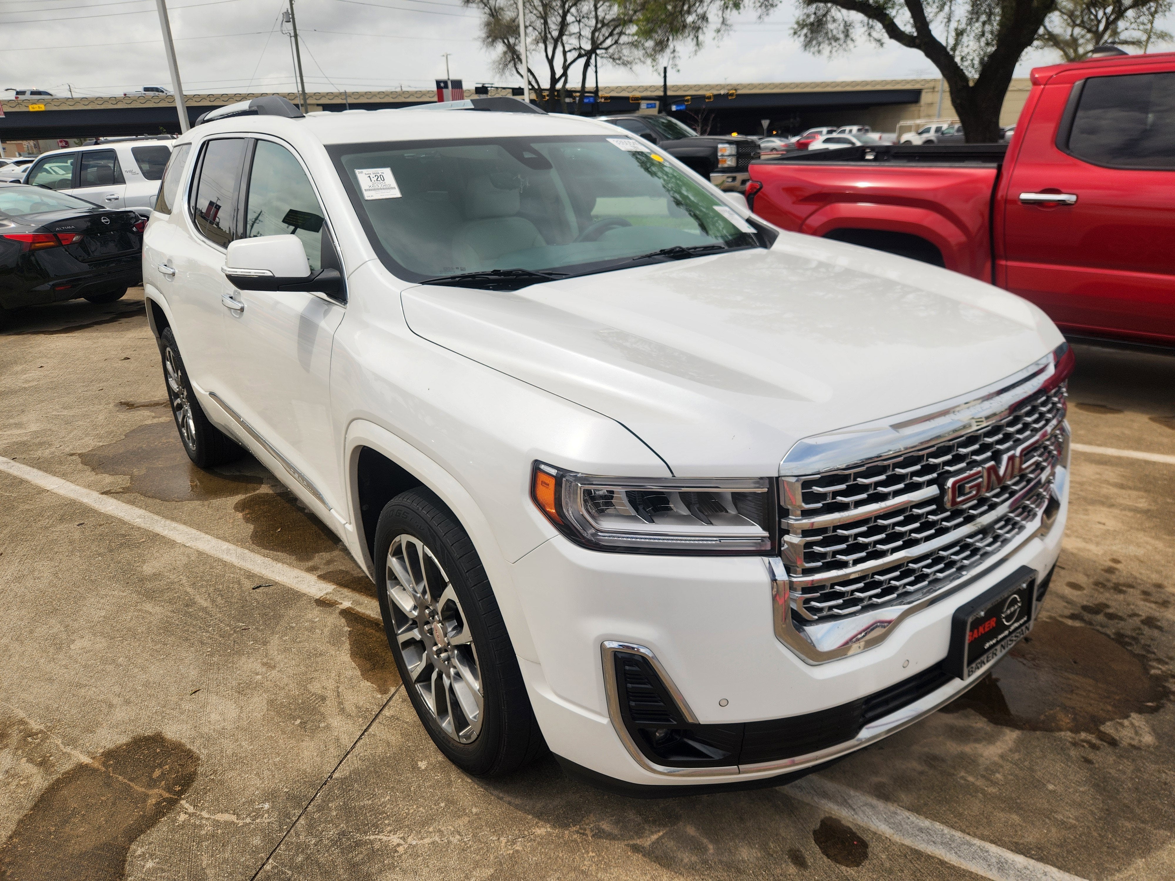 2020 GMC Acadia Denali