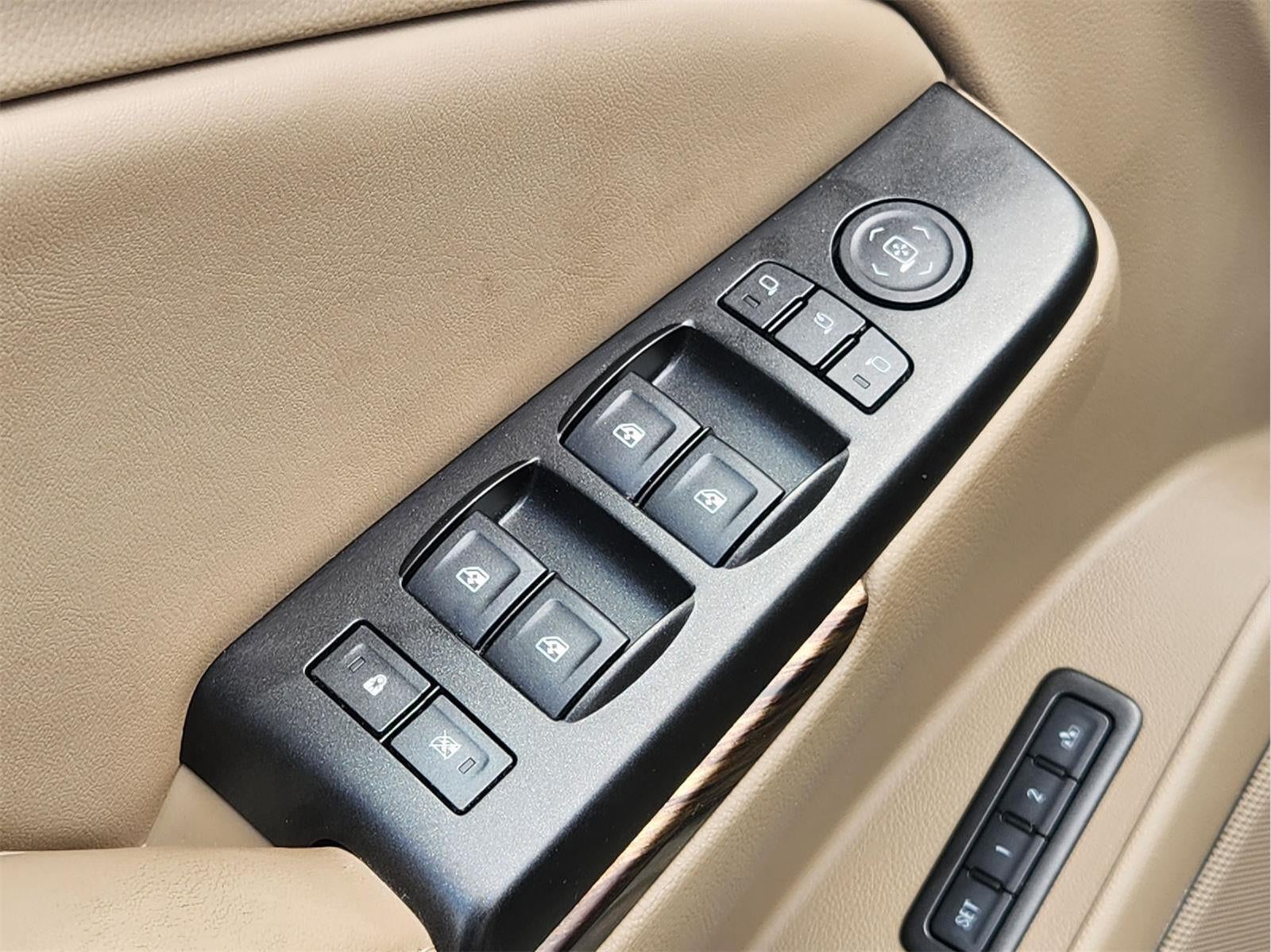 2016 GMC Yukon SLT