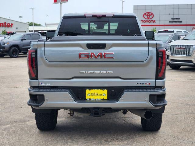 2024 GMC Sierra 2500HD AT4