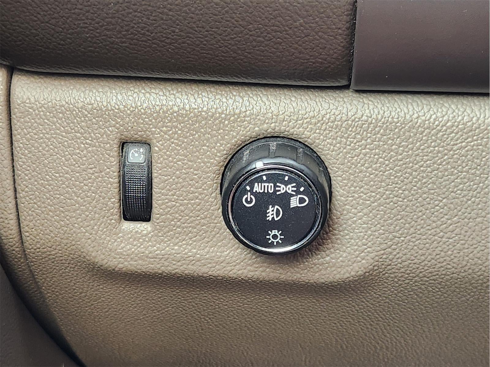 2015 GMC Canyon 2WD SLT