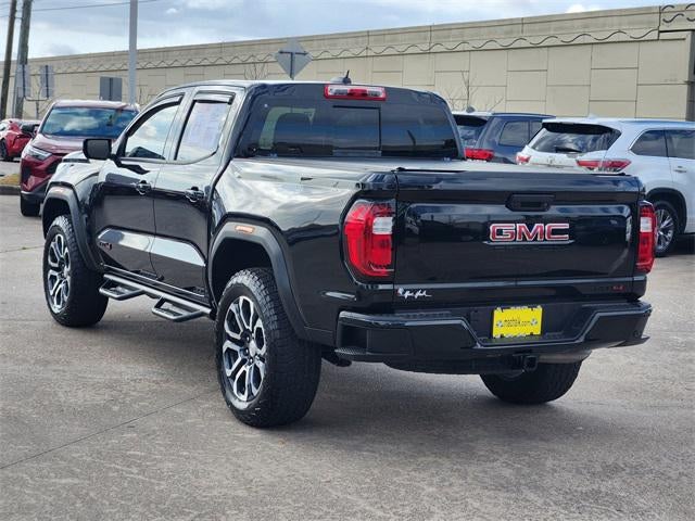 2024 GMC Canyon AT4