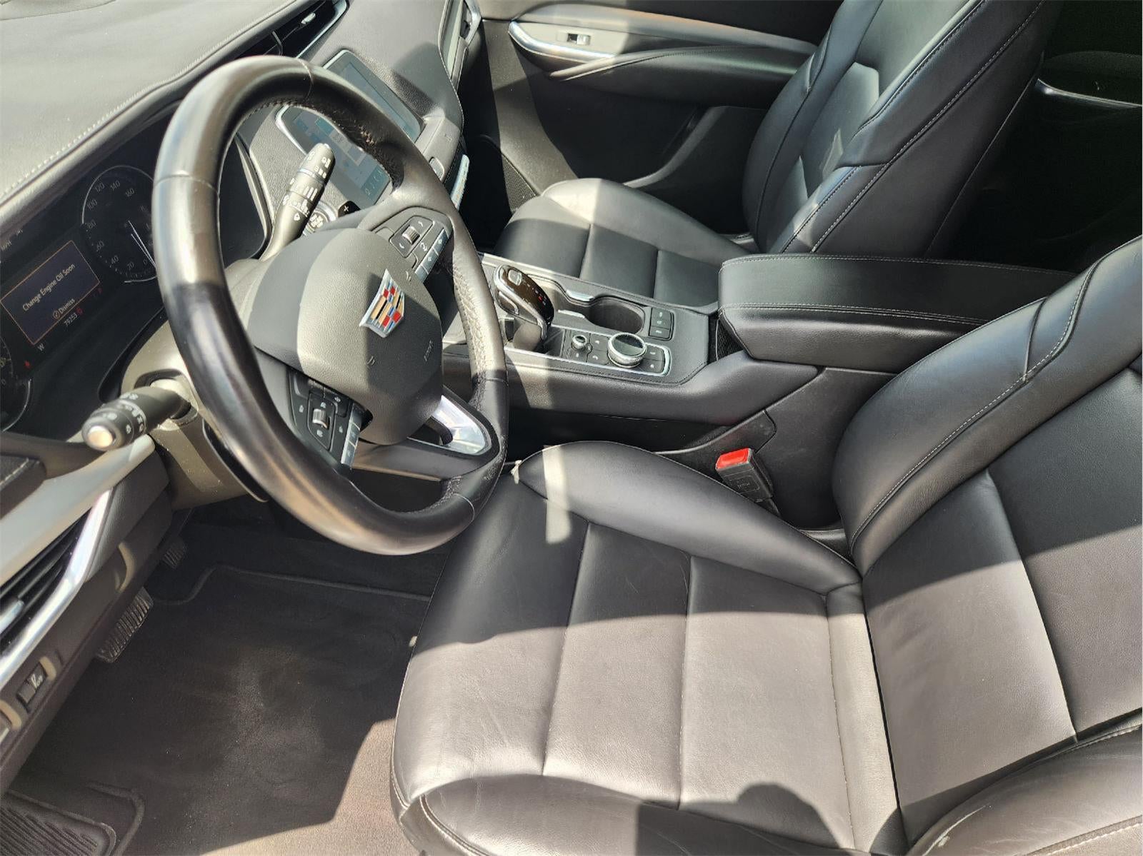 2021 Cadillac XT4 FWD Premium Luxury