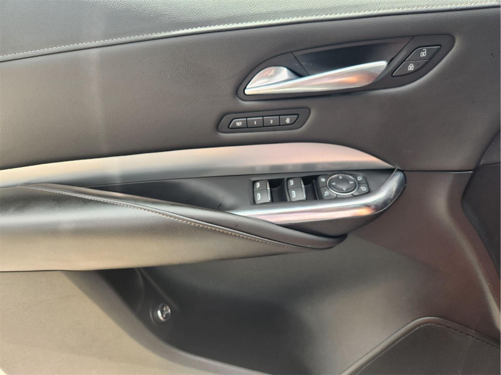2021 Cadillac XT4 FWD Premium Luxury