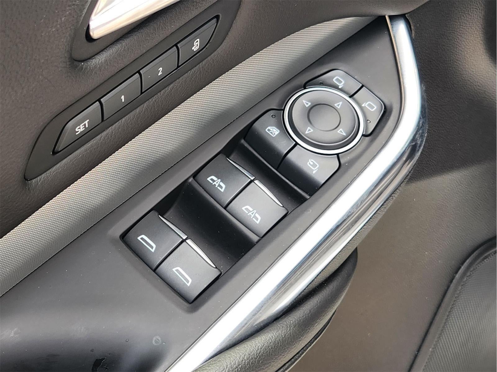 2021 Cadillac XT4 FWD Premium Luxury