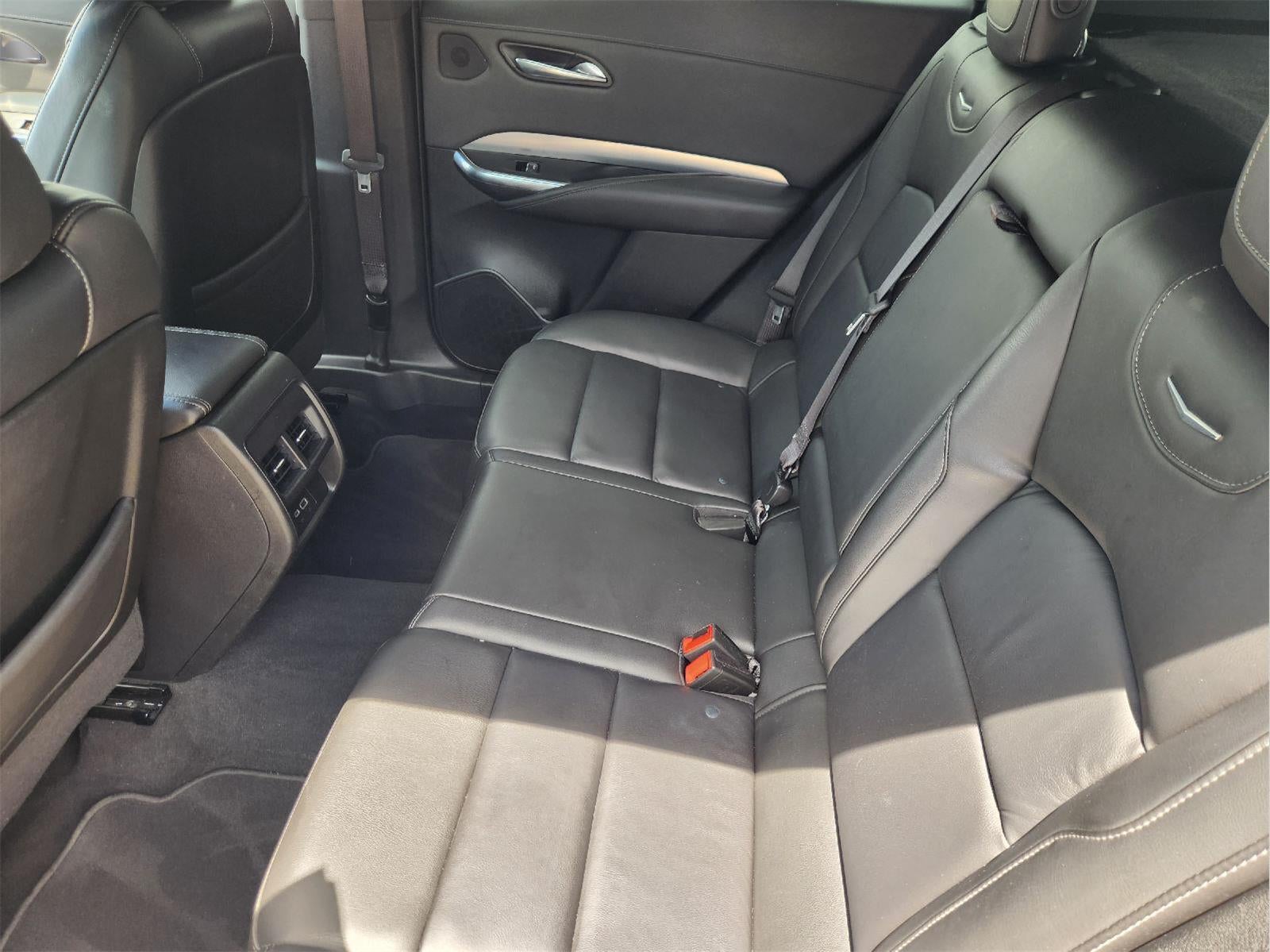 2021 Cadillac XT4 FWD Premium Luxury