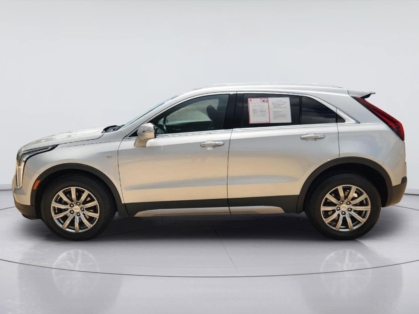 2021 Cadillac XT4 FWD Premium Luxury