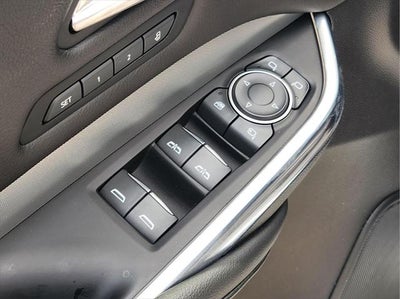 2021 Cadillac XT4 FWD Premium Luxury