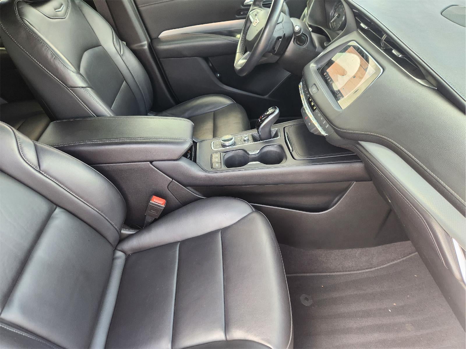 2023 Cadillac Xt4 FWD Premium Luxury