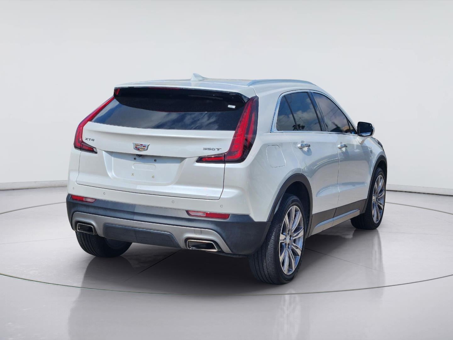 2023 Cadillac Xt4 FWD Premium Luxury