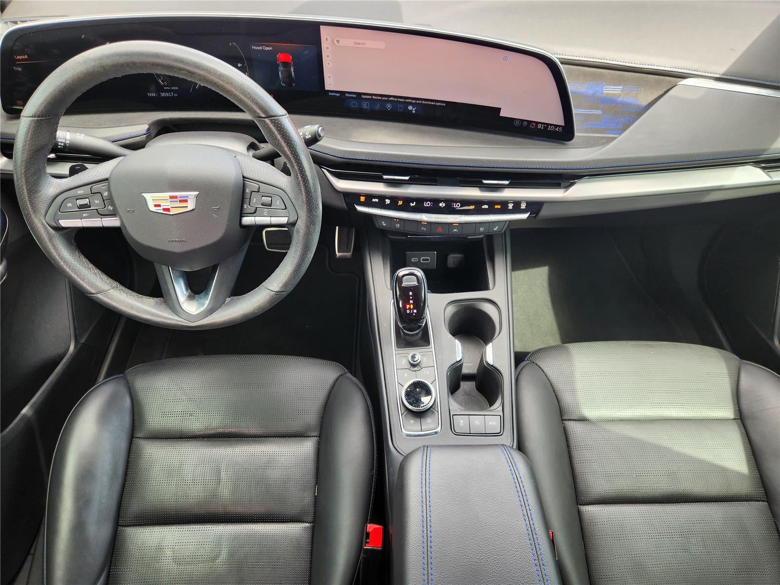 2024 Cadillac XT4 SPORT