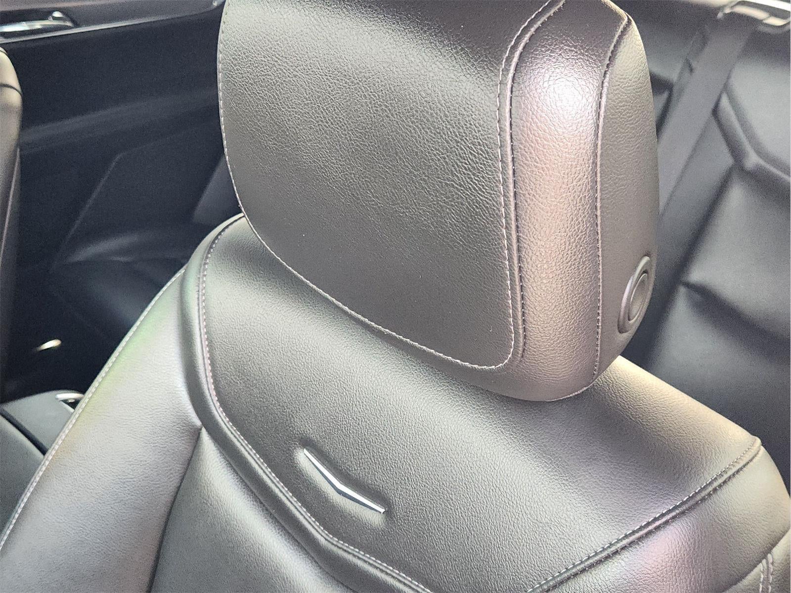 2023 Cadillac XT6 FWD Luxury