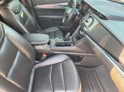 2023 Cadillac XT6 FWD Luxury