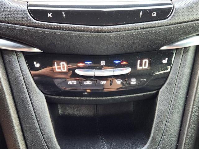 2023 Cadillac XT6 FWD Luxury