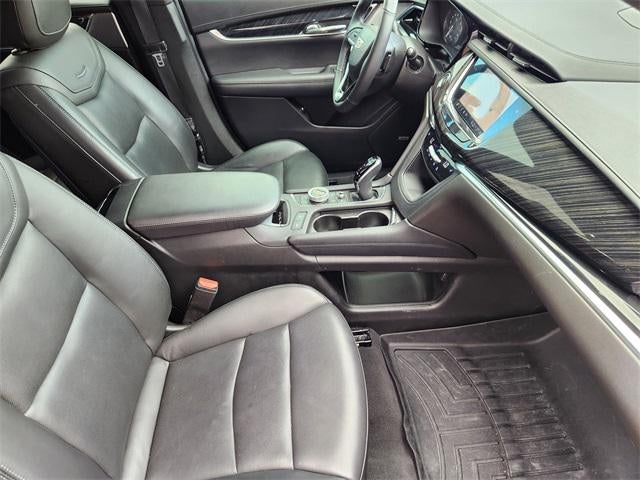 2022 Cadillac XT6 Premium Luxury