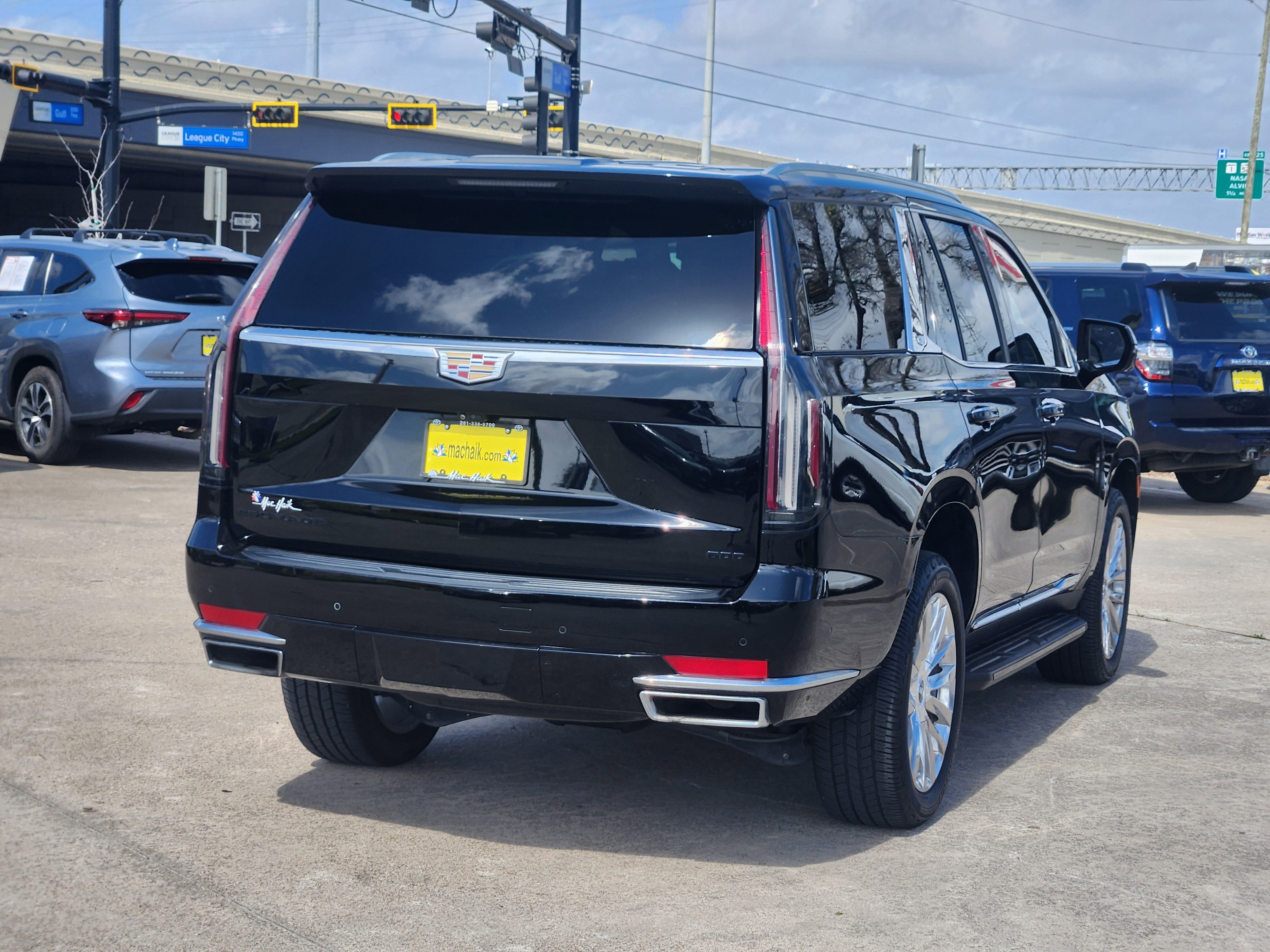 2023 Cadillac Escalade Premium Luxury