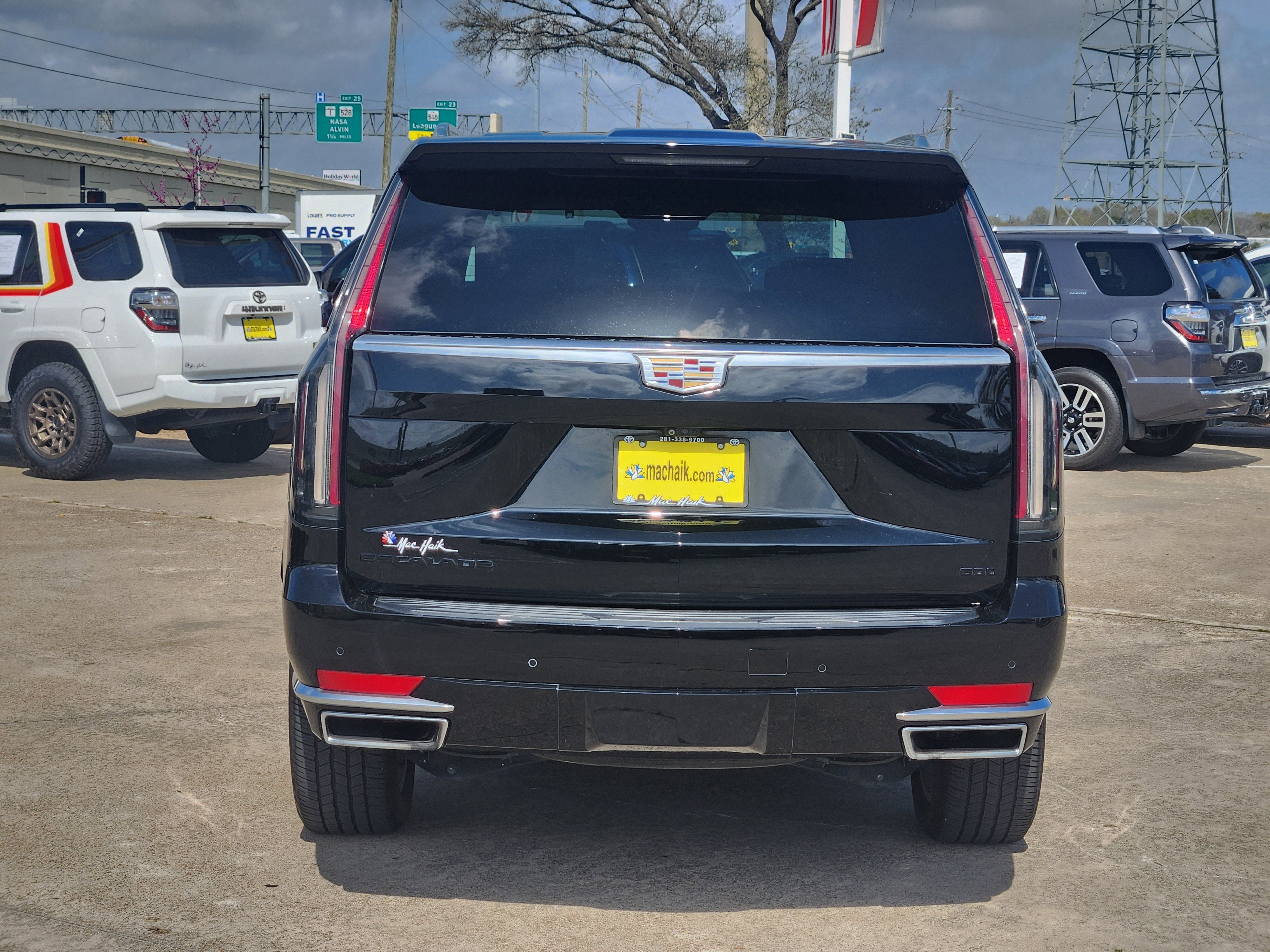 2023 Cadillac Escalade Premium Luxury