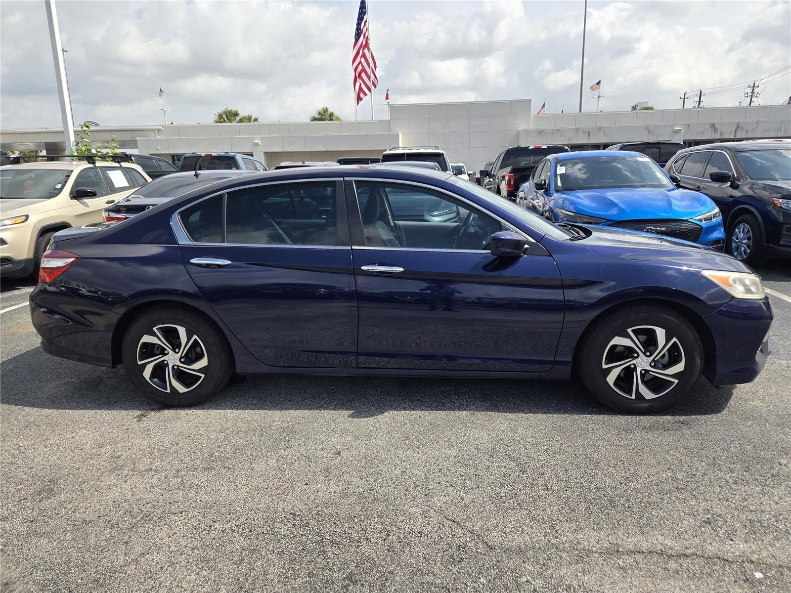 2017 Honda ACCORD LX