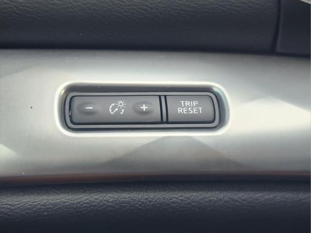 2022 Nissan Maxima SV