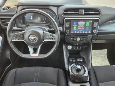 2022 Nissan LEAF SV