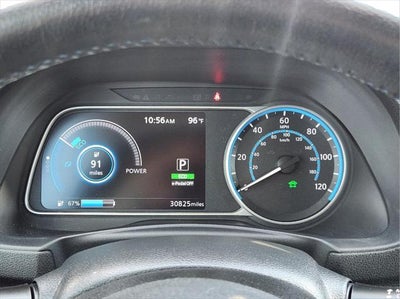 2022 Nissan LEAF SV