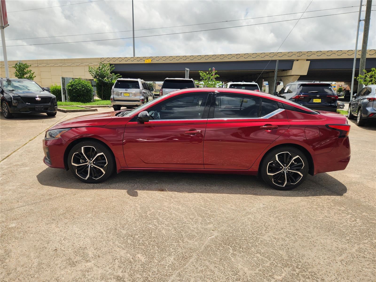 2024 Nissan ALTIMA Base