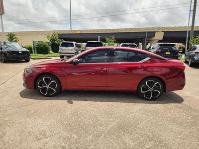 2024 Nissan ALTIMA Base