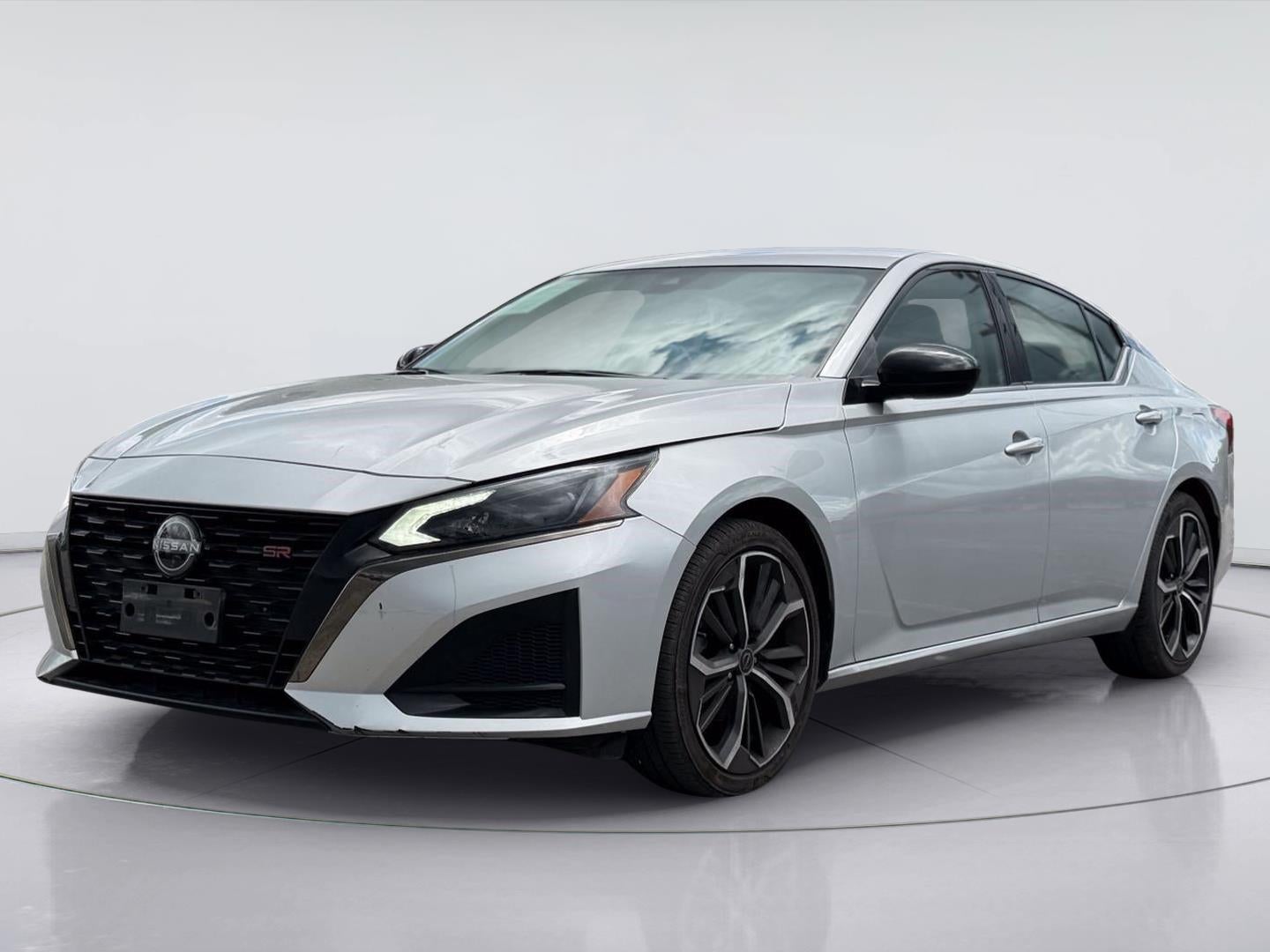 2024 Nissan ALTIMA SR
