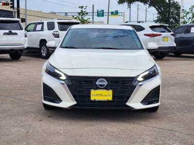2023 Nissan Altima 2.5 SV