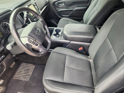 2018 Nissan Titan SV