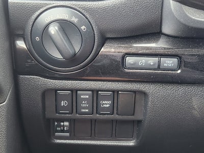 2018 Nissan Titan SV