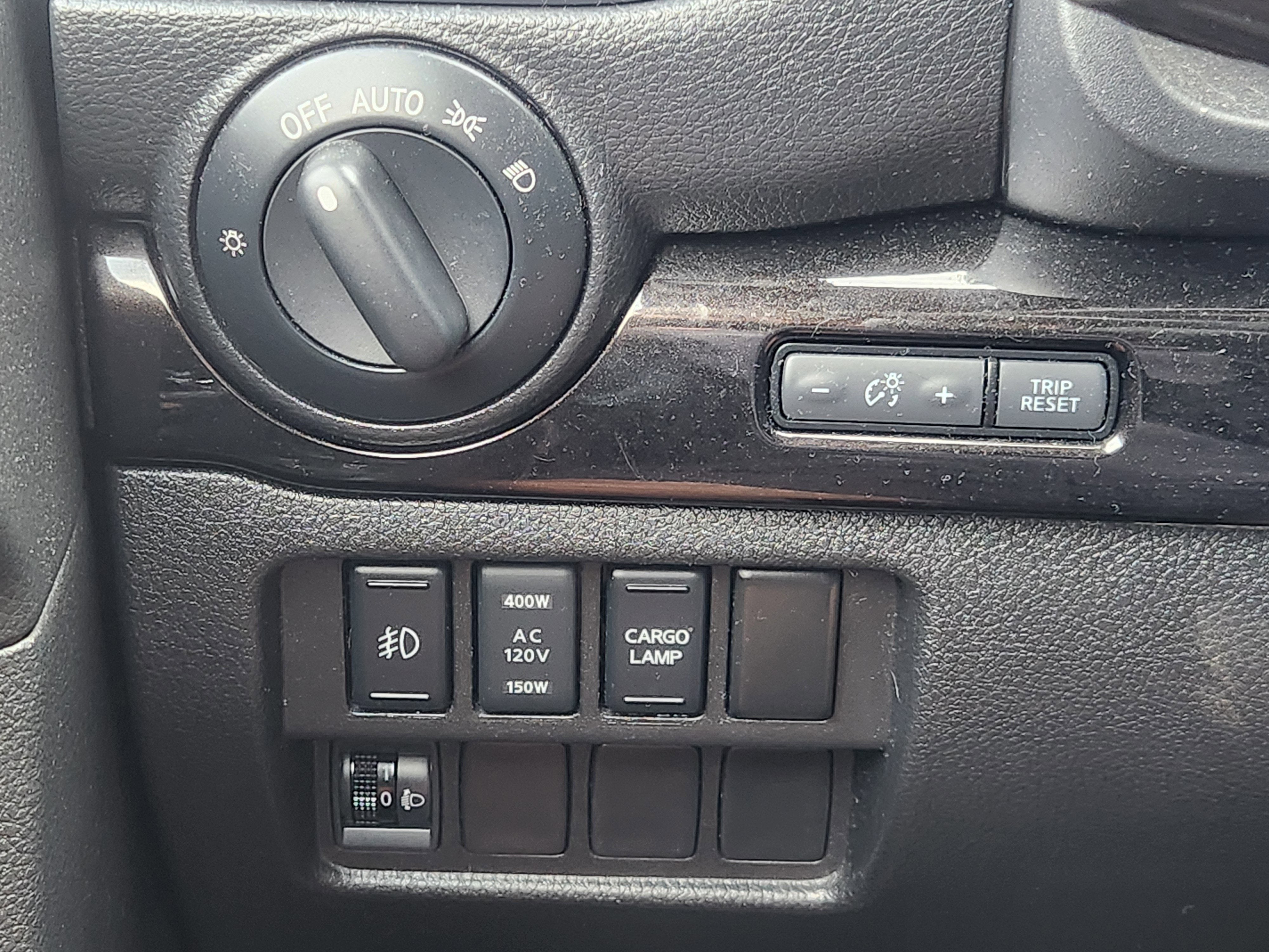 2018 Nissan Titan SV