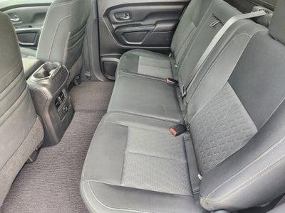 2018 Nissan Titan SV