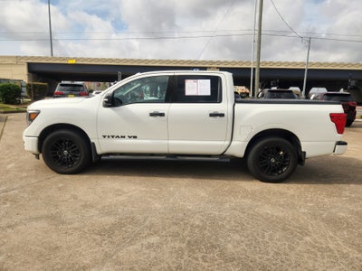 2018 Nissan Titan SV